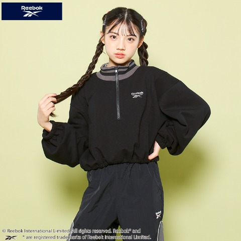 キッズ　トレーナー（150・160cm・Reebok）