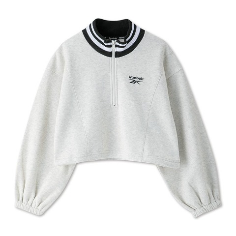 キッズ　トレーナー（150・160cm・Reebok）