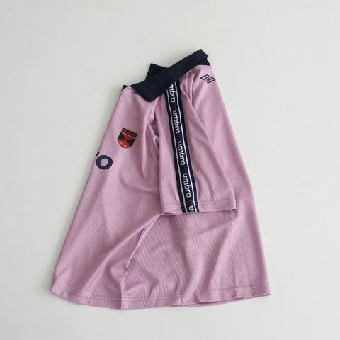 キッズ　半袖Tシャツ（140～170cm・UMBRO）