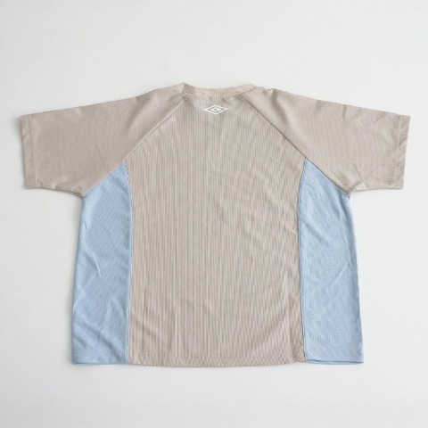 キッズ　半袖Tシャツ（140～170cm・UMBRO）