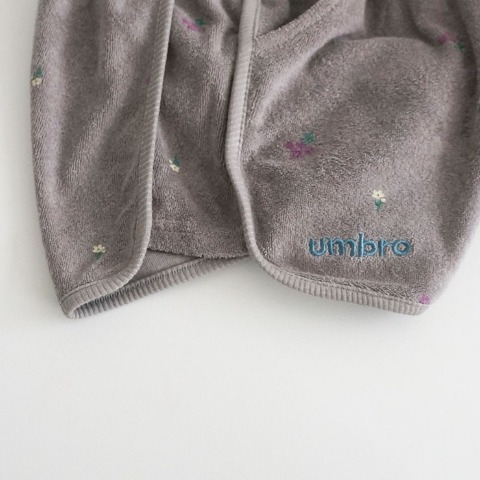 キッズ　パンツ（140～170cm・UMBRO）