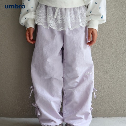 キッズ　パンツ（140cm～170cm・UMBRO）