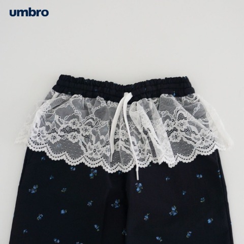 キッズ　パンツ（140cm～170cm・UMBRO）