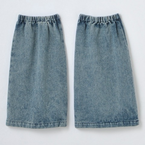 キッズ　スカート（140cm・ハローキティ）