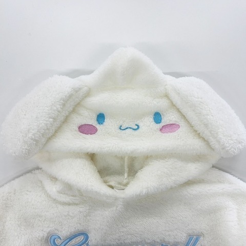 キッズ　パーカー＋ショートパンツセット（140・150cm・シナモロール）