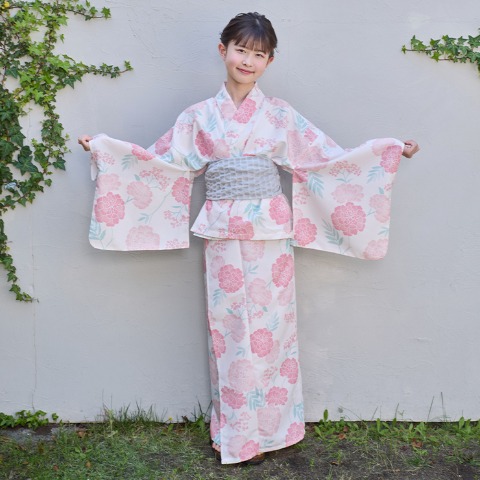 キッズ　浴衣（150cm・yumi）