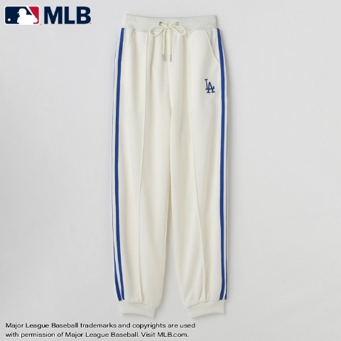 キッズ　ロングパンツ（150㎝～160cm・MLB）