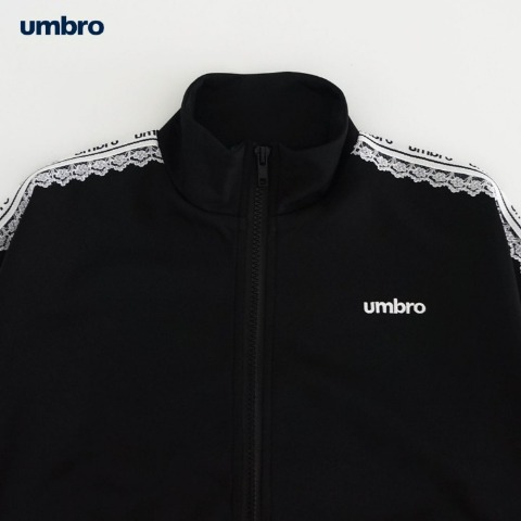 キッズ　ジャケット（110～130cm・UMBRO）
