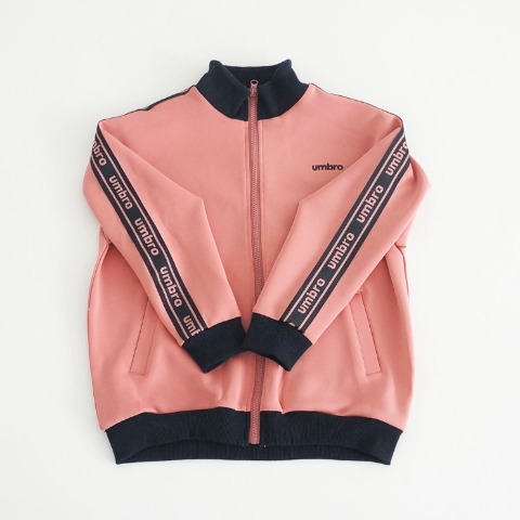 キッズ　ジャケット（110～130cm・UMBRO）