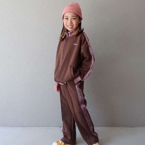 キッズ　ジャケット（140～170cm・UMBRO）