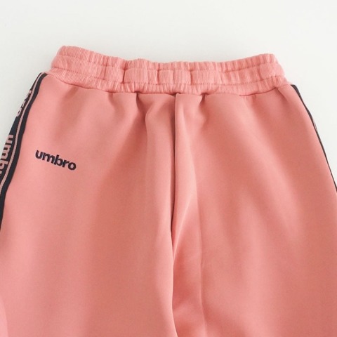 キッズ　パンツ（110～130cm・UMBRO）