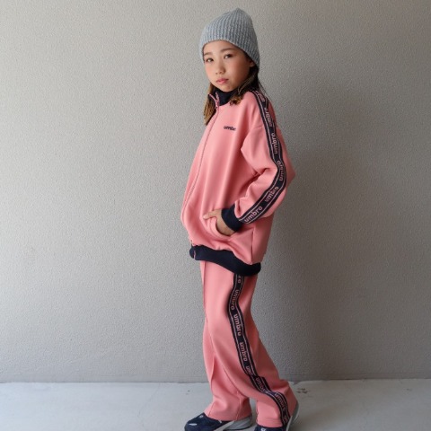 キッズ　パンツ（110～130cm・UMBRO）