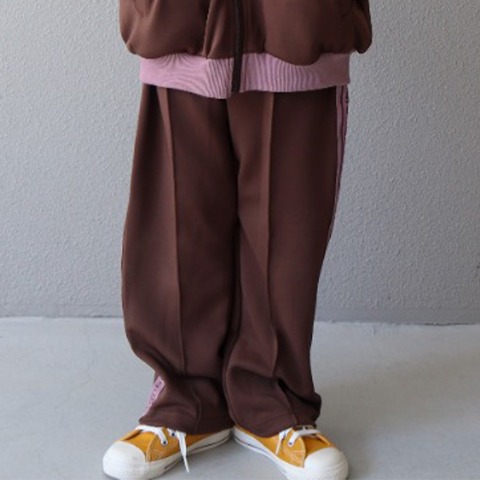 キッズ　パンツ（110～130cm・UMBRO）