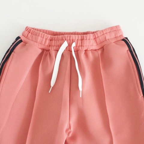 キッズ　パンツ（110～130cm・UMBRO）