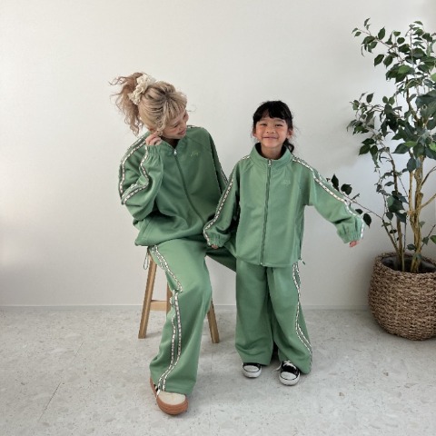 キッズ　ジャケット（110～130cm・ayano＊CutieBeauty）