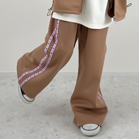 キッズ　パンツ（110～130c・ayano＊CutieBeauty）