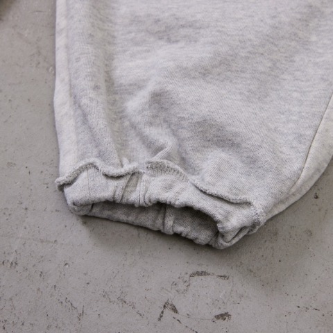 キッズ　パンツ（110～130cm・AMBERROAR）
