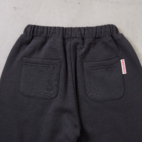 キッズ　パンツ（110～130cm・AMBERROAR）