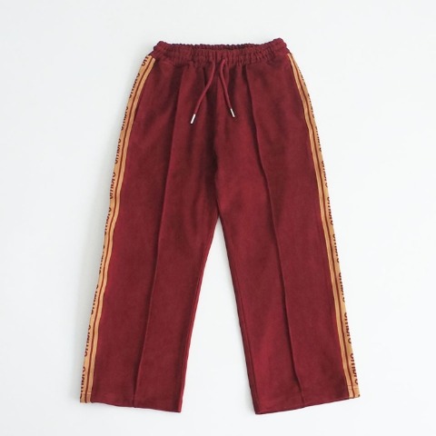 キッズ　パンツ（110～130cm・UMBRO）