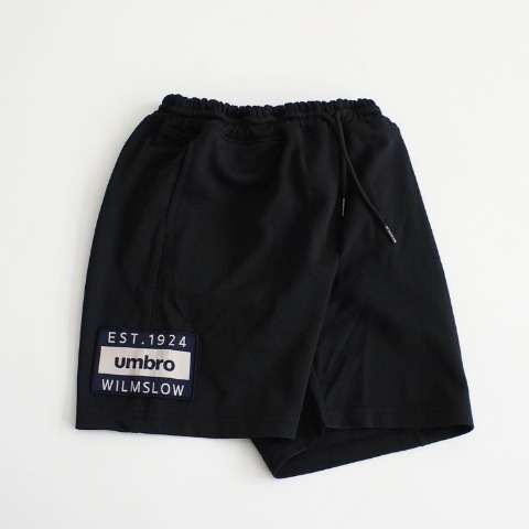 キッズ　パンツ（110～130cm・UMBRO）