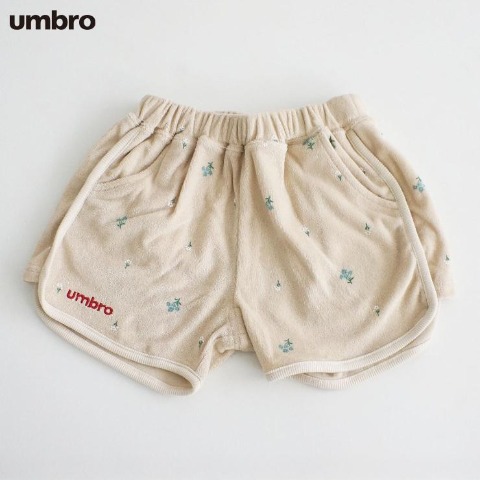 キッズ　パンツ（110～130cm・UMBRO）