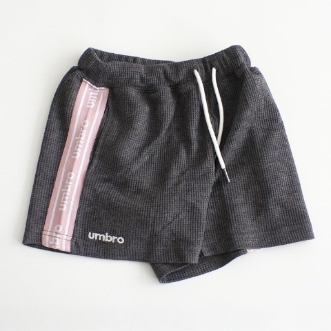 キッズ　パンツ(110～130cm・UMBRO)