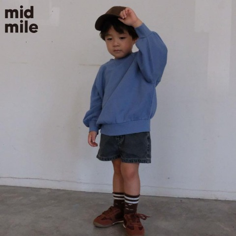 キッズ　トレーナー（110～130cm・midmile）