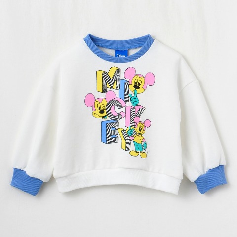 キッズ　トレーナー　Disney（110cm～130cm）