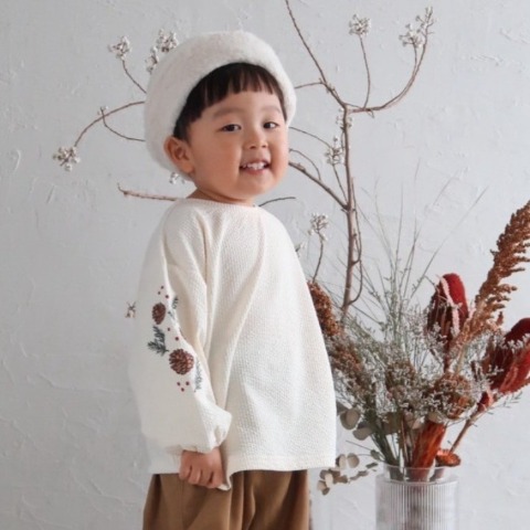 キッズ　長袖トップス（110～130cm）