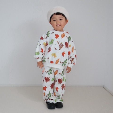 キッズ　トレーナー（110～130cm）