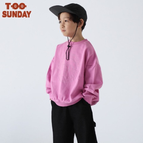 キッズ　トレーナー（110cm～130cm・TOO SUNDAY）