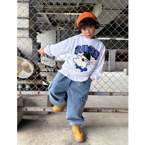 キッズ　トレーナー（130cm）