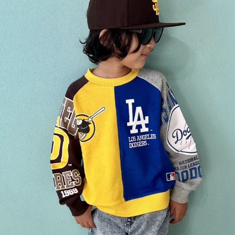 キッズ　トレーナー（110cm～130cm・MLB/チマジロ）