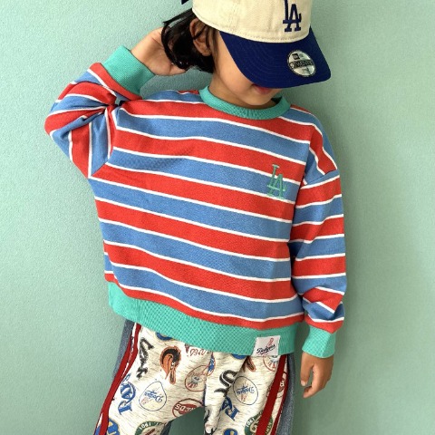 キッズ　トレーナー（110cm～130cm・MLB/チマジロ）