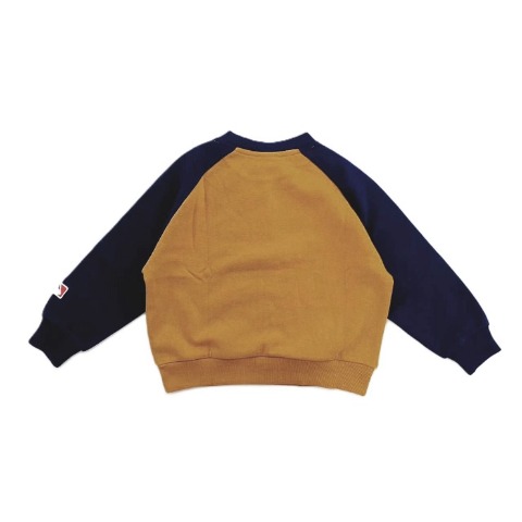 キッズ　トレーナー（110cm～130cm・MLB/チマジロ）