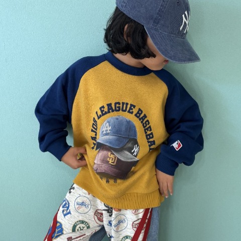 キッズ　トレーナー（110cm～130cm・MLB/チマジロ）