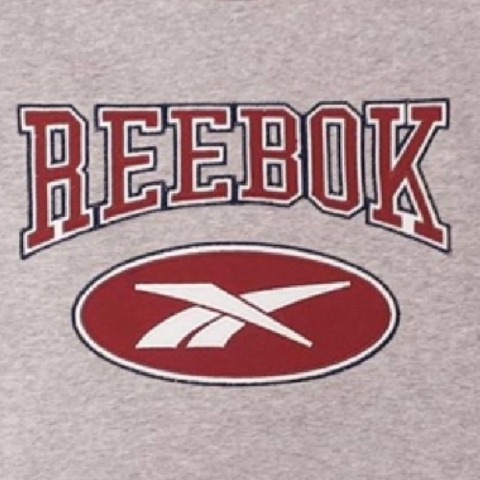 キッズ　トレーナー（110cm～130cm・Reebok/kie）