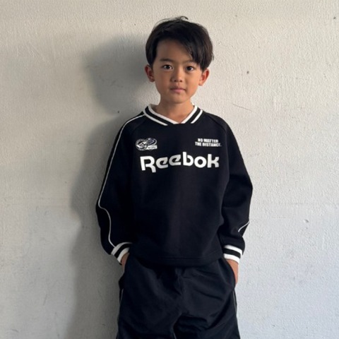 キッズ　トレーナー（110cm～130cm・Reebok/kie）