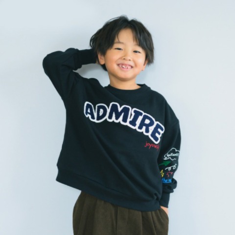 キッズ　トレーナー（120・130cm・MARIE）