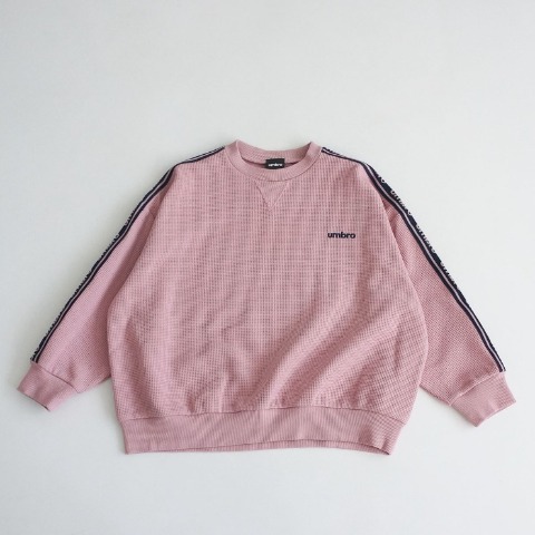 キッズ　トレーナー（110～130cm・UMBRO）