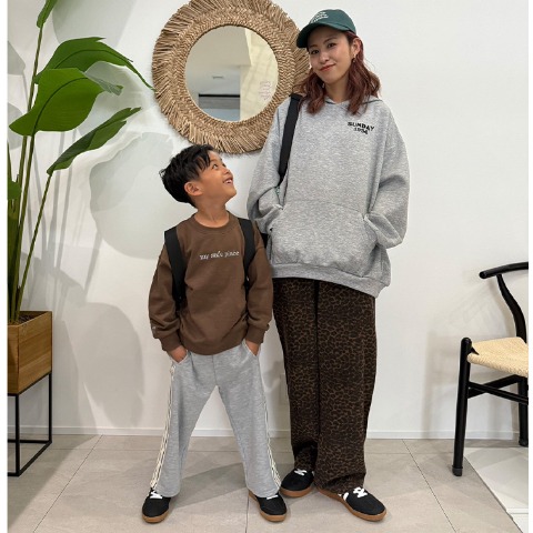 キッズ　トレーナー(110～130cm・saori）