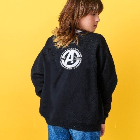 キッズ　トレーナー（130cm・LITTC FLAP)