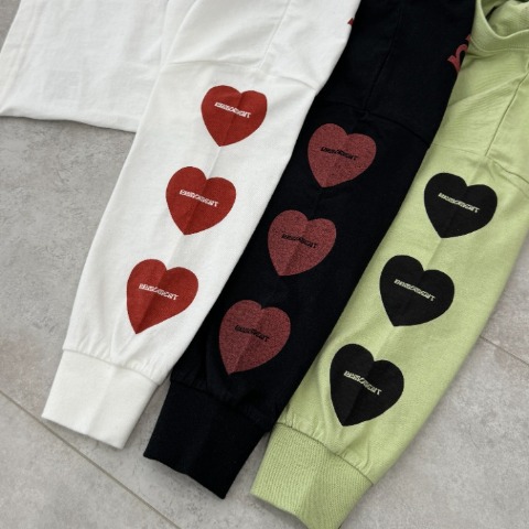 キッズ　ロングTシャツ(110～130cm・RRmoment/RINA)