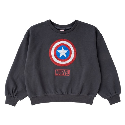 キッズ　トレーナー（110・120cm・MARVEL）