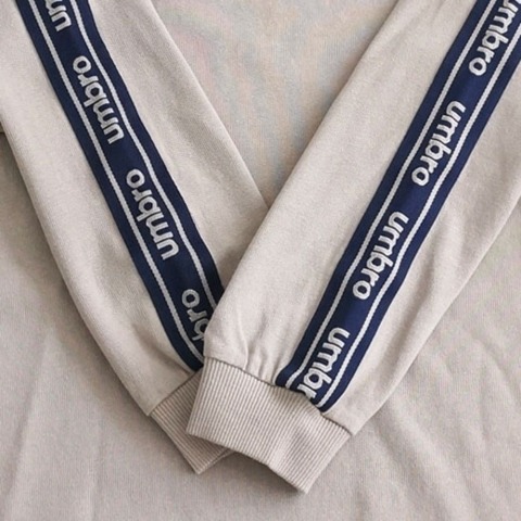 キッズ　長袖Tシャツ（110～130cm・UMBRO/とうくん）