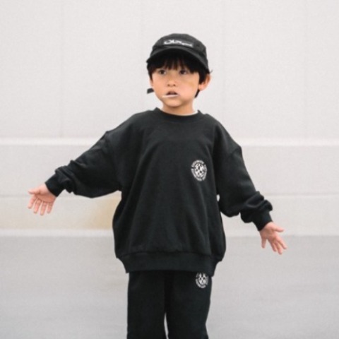 キッズ　プルオーバー（110～130cm・maika）