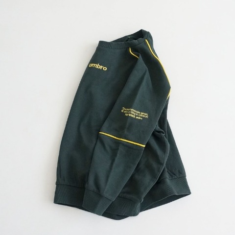 キッズ　トレーナー（110～130cm・UMBRO/とうくん）