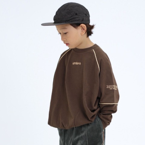 キッズ　トレーナー（110～130cm・UMBRO/とうくん）