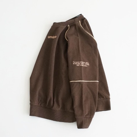 キッズ　トレーナー（110～130cm・UMBRO/とうくん）