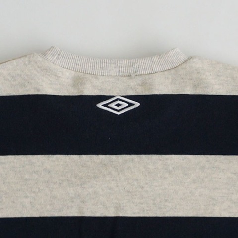 キッズ　トレーナー（110～130cm・UMBRO/とうくん）